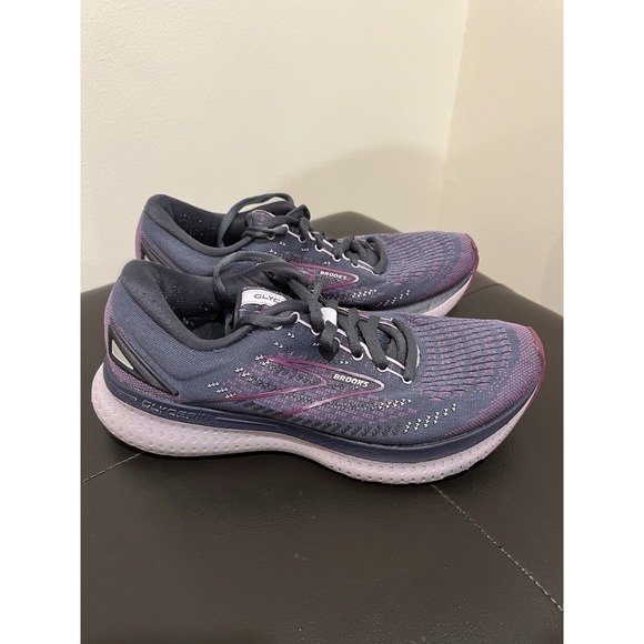 Brooks Shoes - Brooks Women's Athletic Shoes - Purple and Pink